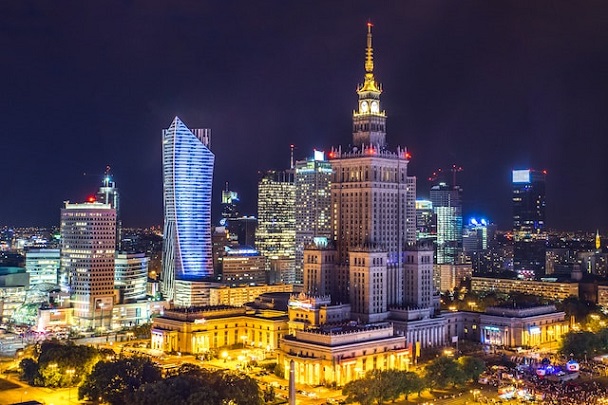 «Польськими містами – Краків, Вроцлав, Варшава + Енерджіландія, Африкаріум і аквапарк»