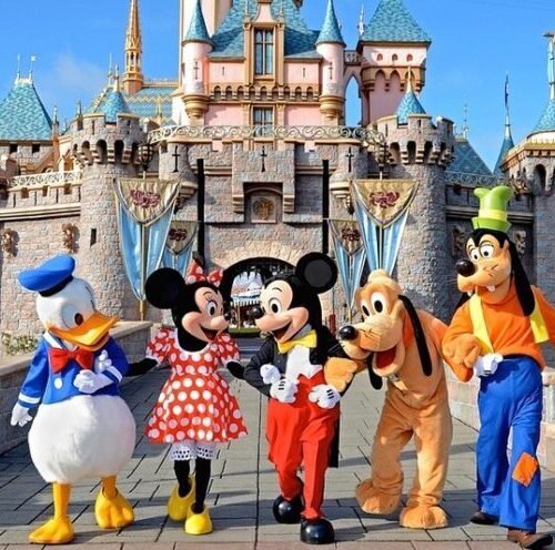 Автобусний тур “Формула розваг: Діснейленд & Europa-Park” зі Львова